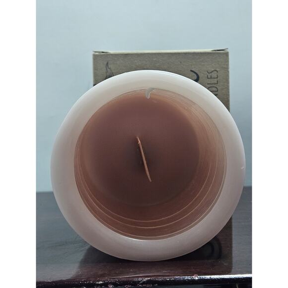 Spiral Light Candle Cashmere Scent 4x4 Round 30hr Burn Brand New Medium USA - Picture 5 of 6